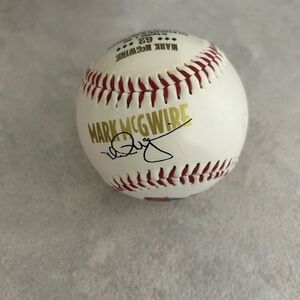 1998 Mark McGwire 62th Home Run Baseball Fotoball